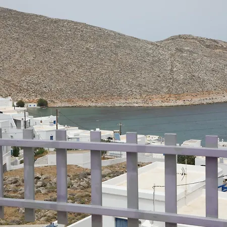 Panormos Apartments *